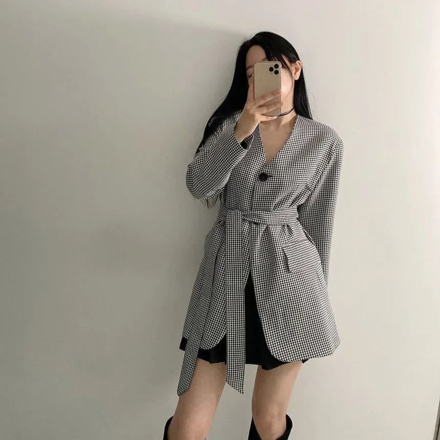 Women's houndstooth slim tied suit with long sleeves, average size, two-piece coat and trousers set