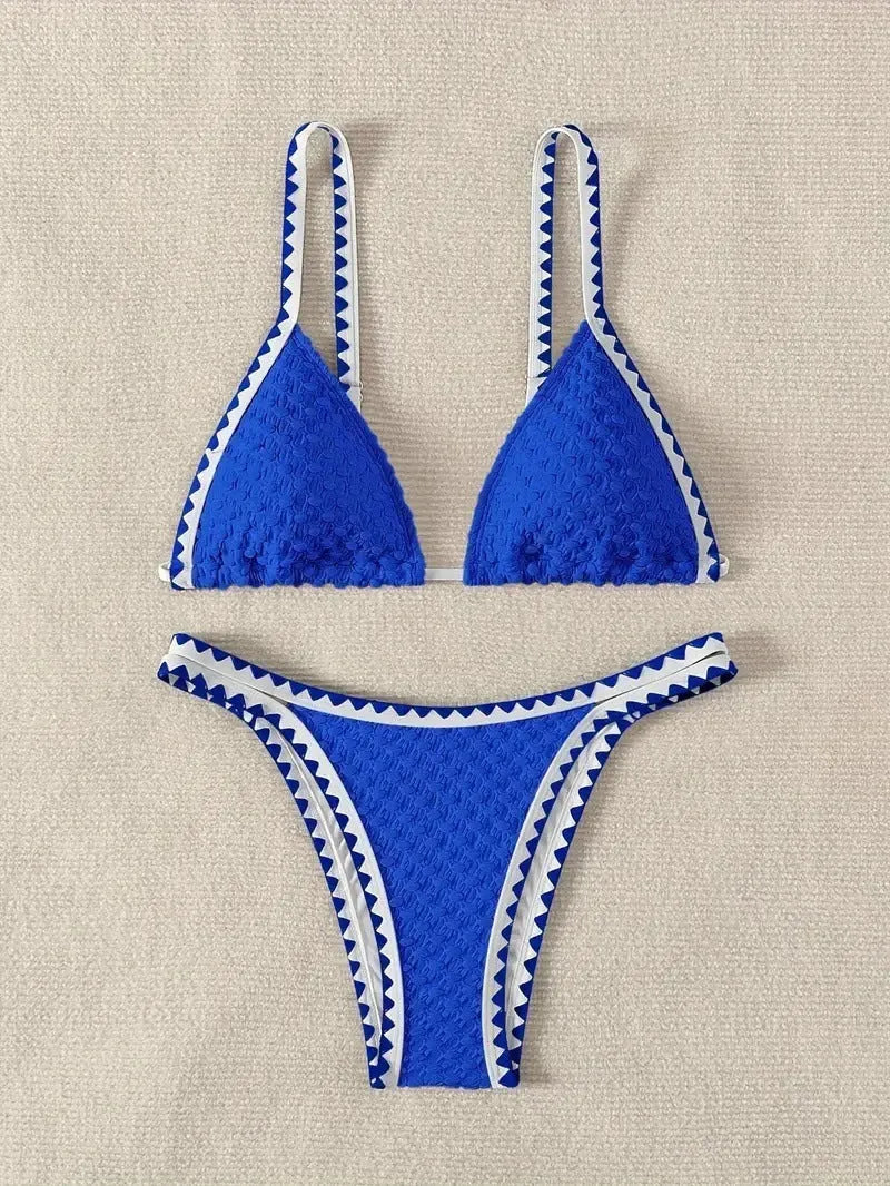 Women's white or blue polyester bikini swimsuit in European and American sizes for swimming