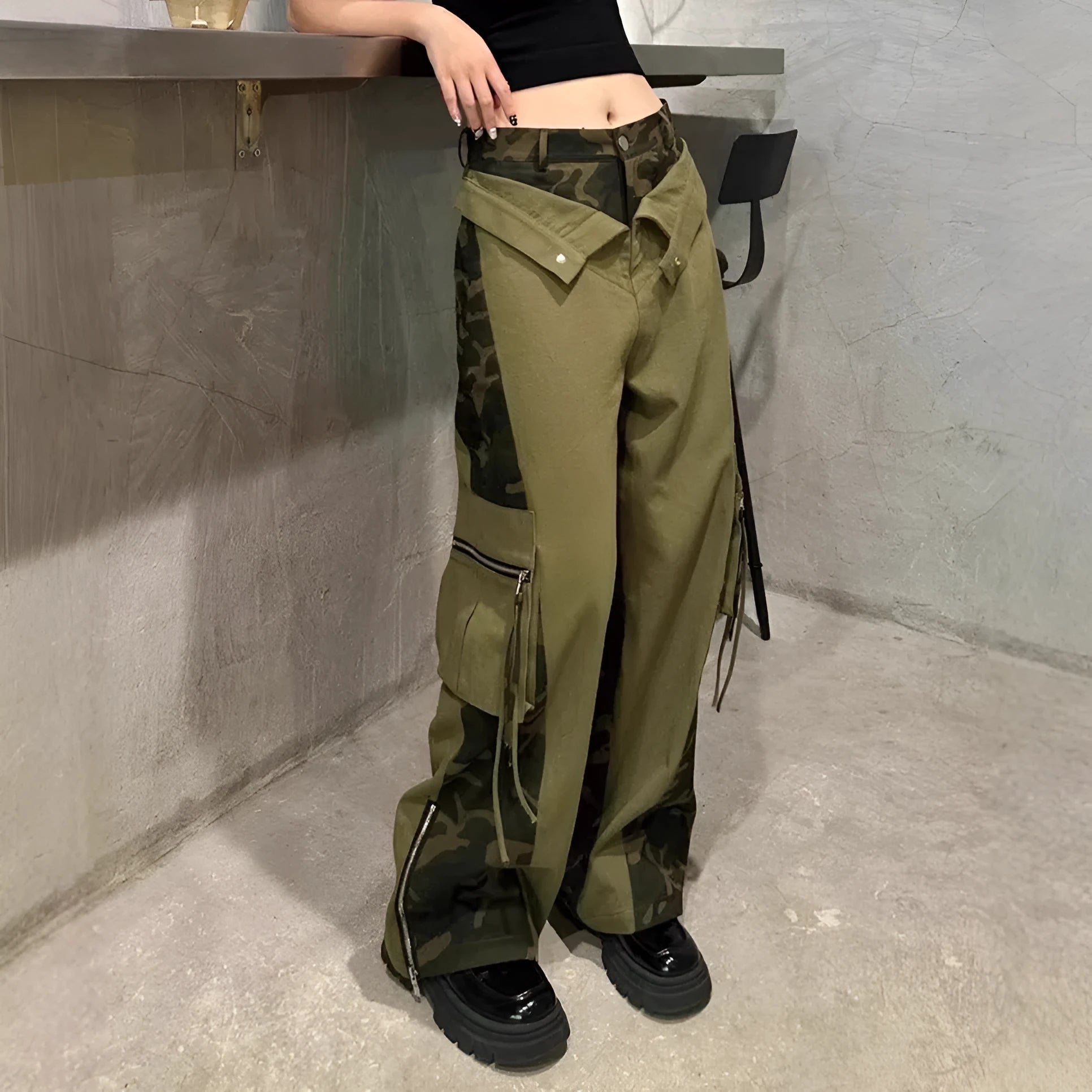 Dark khaki leopard print high waist straight leg jeans with retro tooling style and fake two stitching