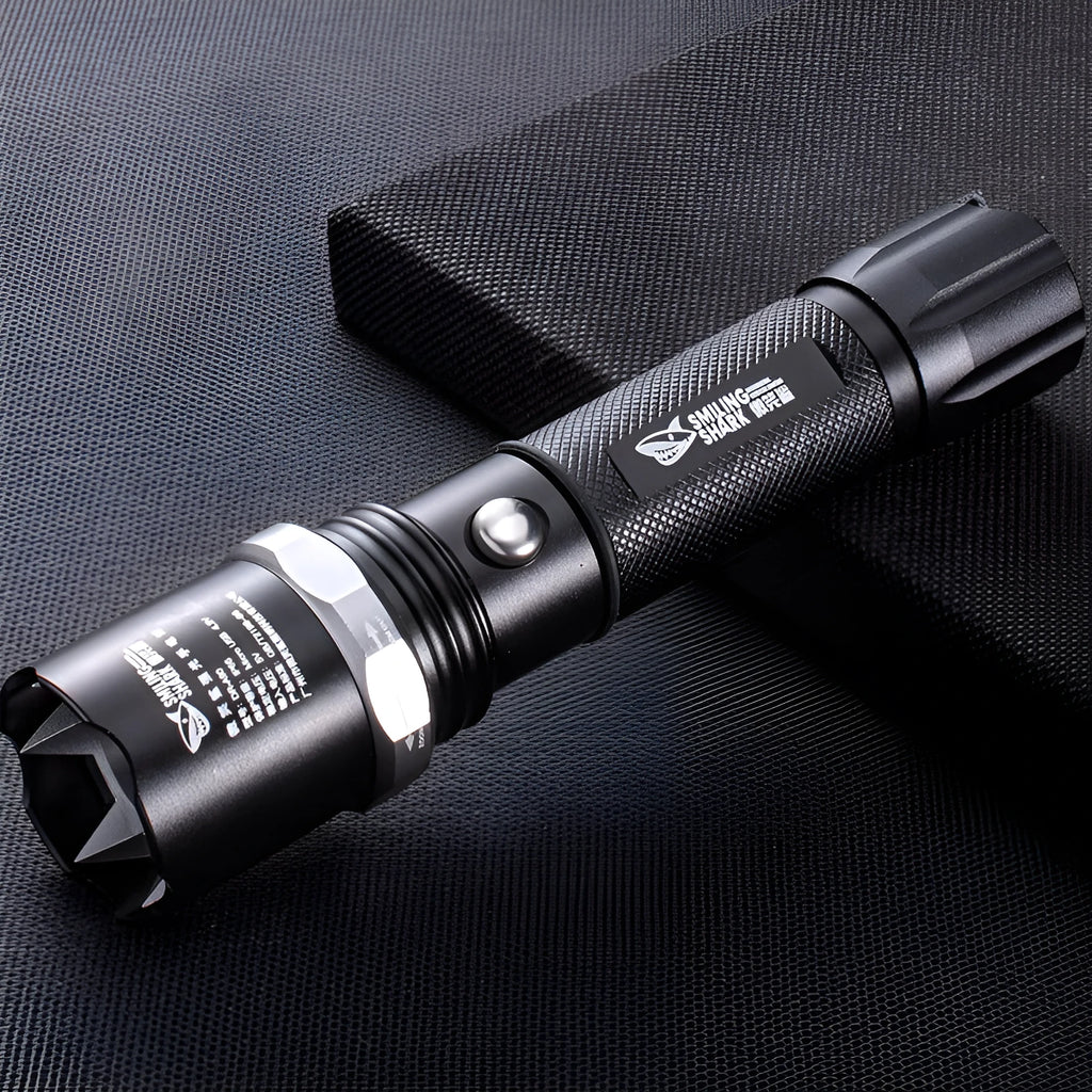 Rechargeable LED flashlight with aluminium alloy body, black colour, 5W LED light