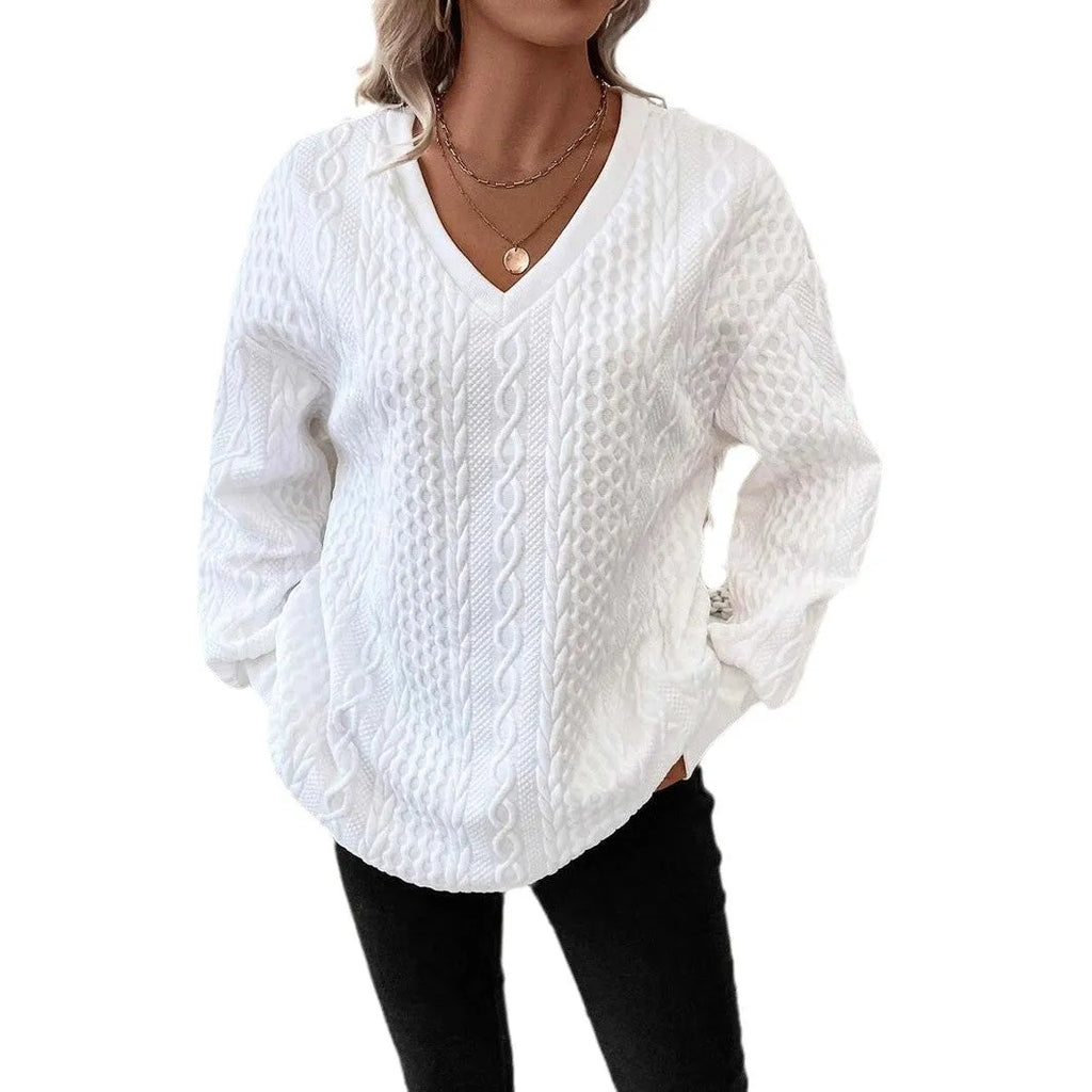 Milky white loose fit casual T-shirt with 3D pattern design and long sleeves