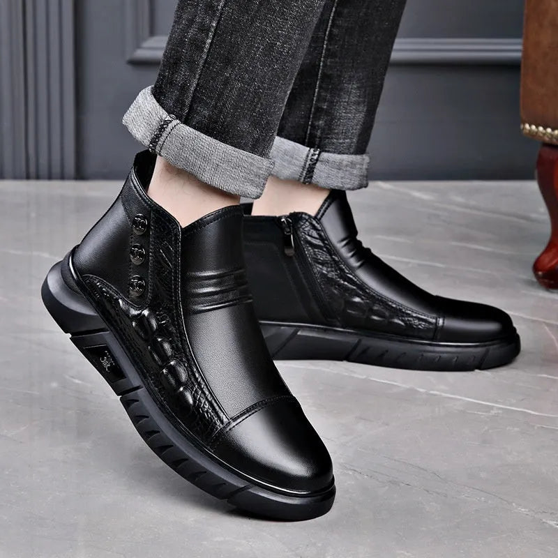 Men's black genuine leather worker boots with warm lining, non-slip round toe, sizes 38-44