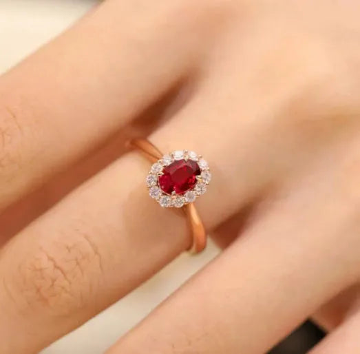 Gold Pigeon red blood gemstone sterling silver inlaid ring with floral pattern on silver-plated band