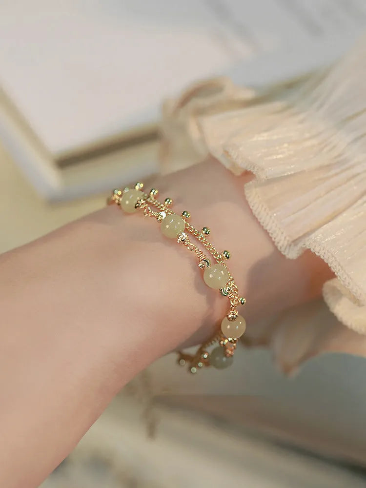 Natural Hetian jade bracelet with manual craftsmanship in Princess running and beaded styles