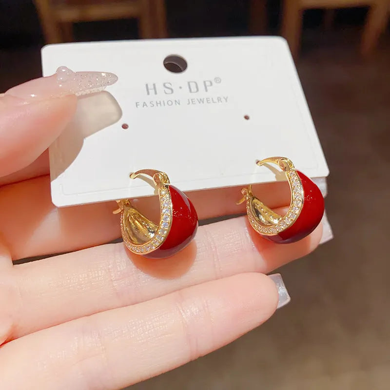 Retro micro-inlaid drip ear buckle clip-on earrings for women, copper with thick real gold plating, geometric shape, white or red option