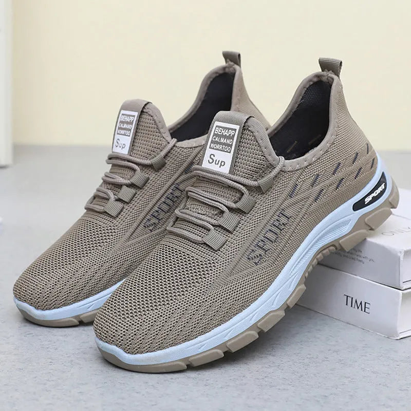 Casual low-top sneakers with soft PVC soles in multiple colour options for men and women