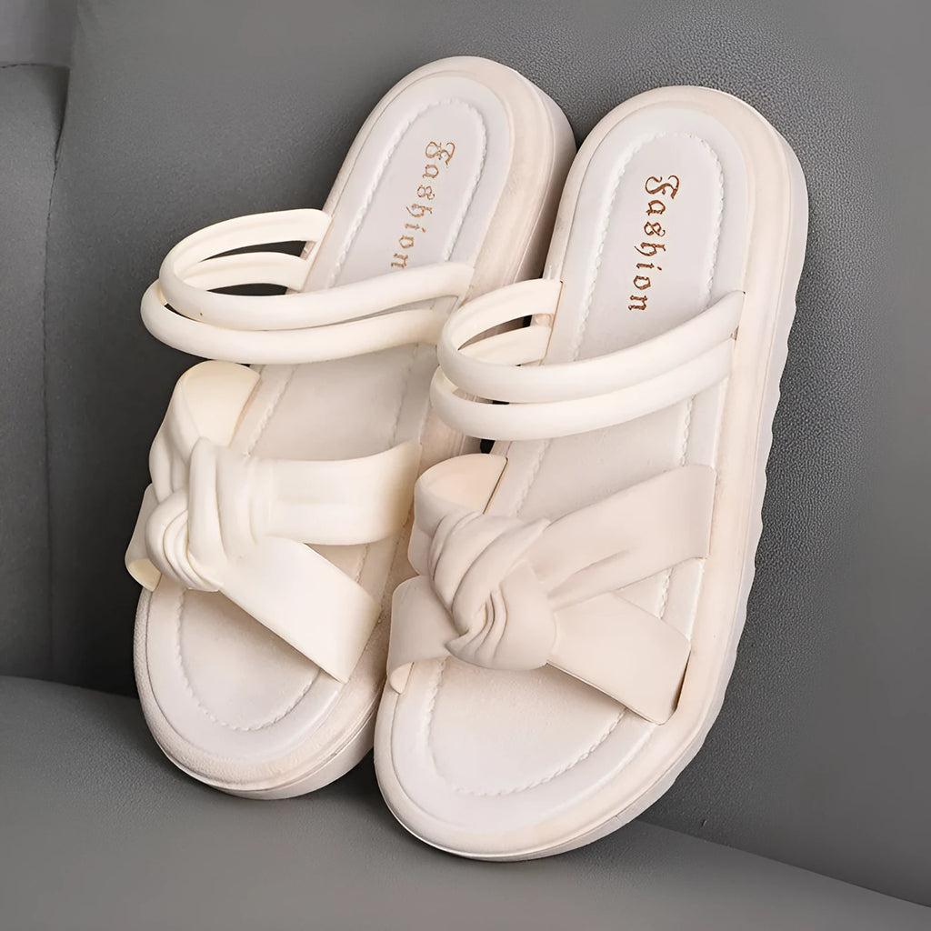 Women's black soft back thick back sandals with PVC sole for outdoor leisure