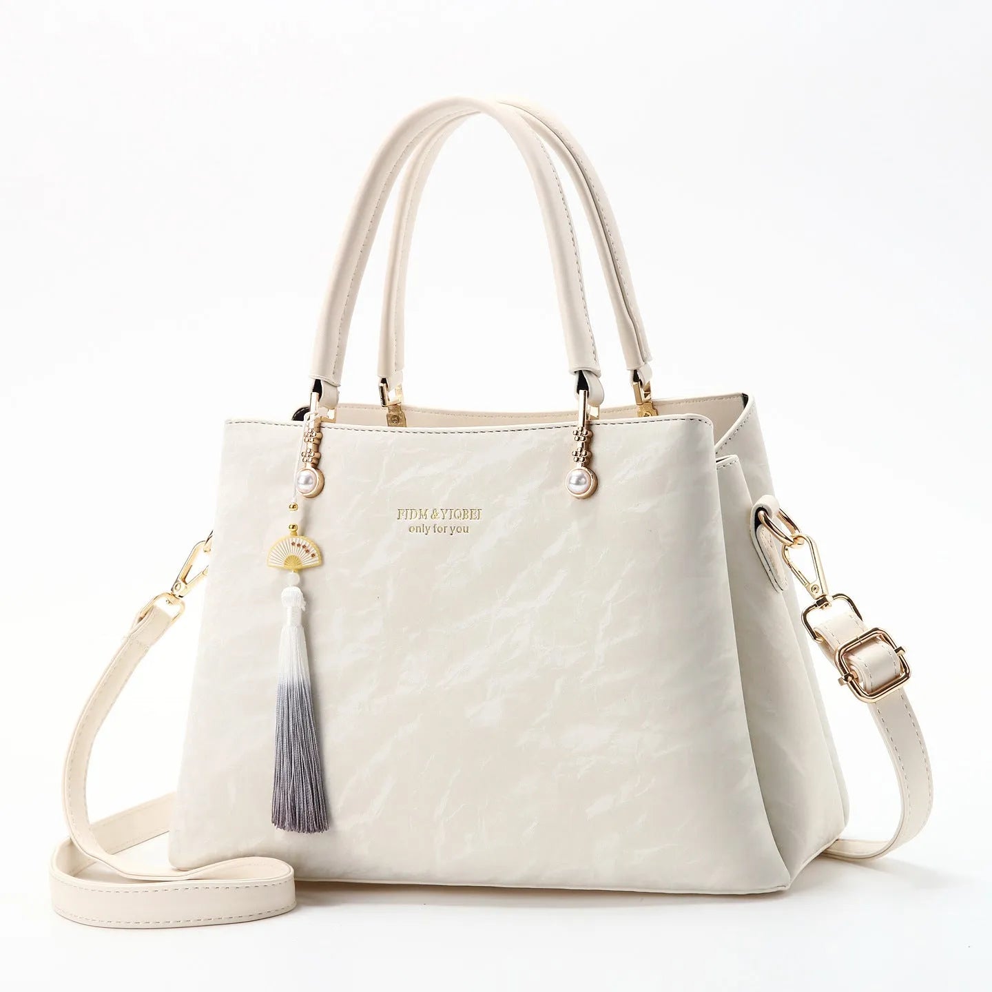 Women's PU shoulder bag in horizontal square shape with slit pocket, available in beige, black, green or red ethnic colours
