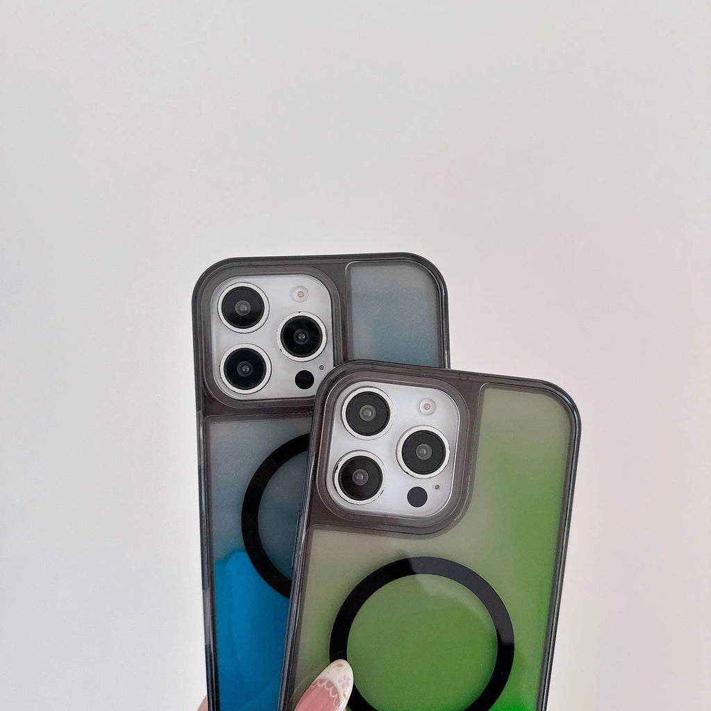 Luminous quicksand magnetic suction phone case for iPhone 14 Pro Max in transparent colour with glow-in-the-dark effect