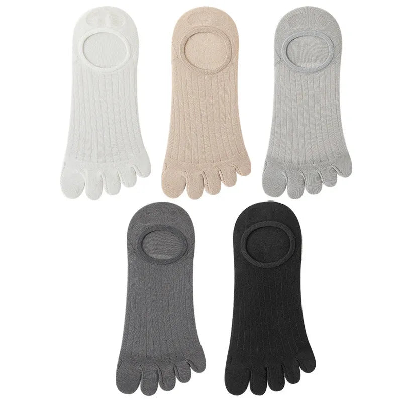 Five-finger boat socks in modal cotton, shown in black, dark grey, light grey, khaki, and white colour options.