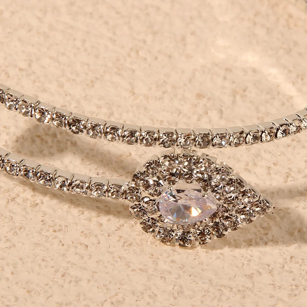 Silver metal water drop bracelet with diamond treatment and fashion OL style, single bracelet
