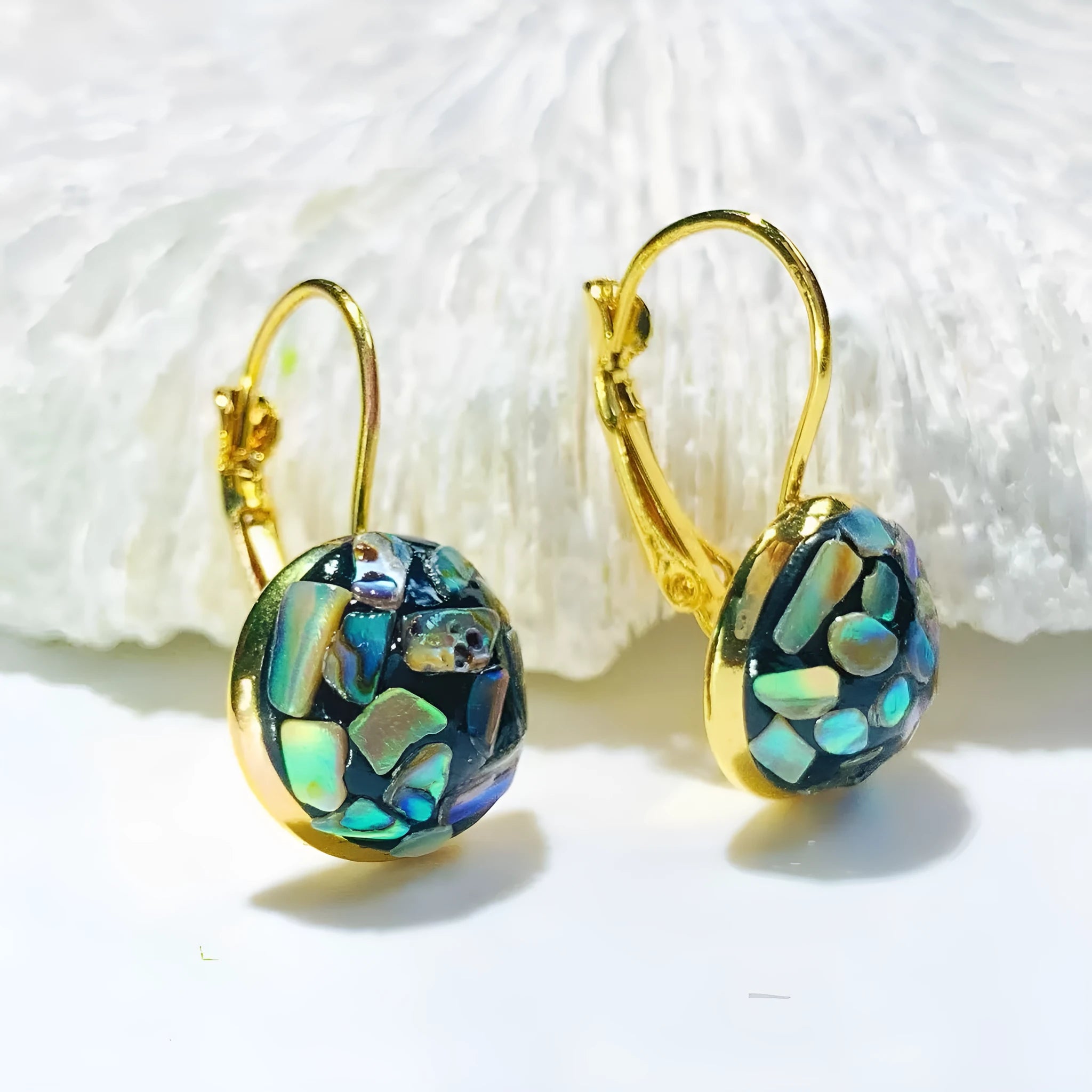 Handmade mother-of-pearl snail ear clip with Chinese character Fu
