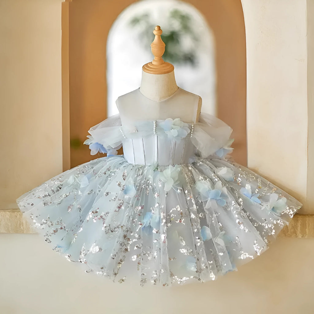 Girls blue princess dress with polyester lining, suitable heights 80cm to 150cm