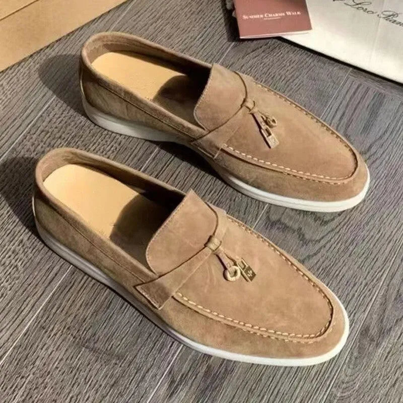 Slip-on casual loafers with round steel toe cap and high-top artificial PU upper