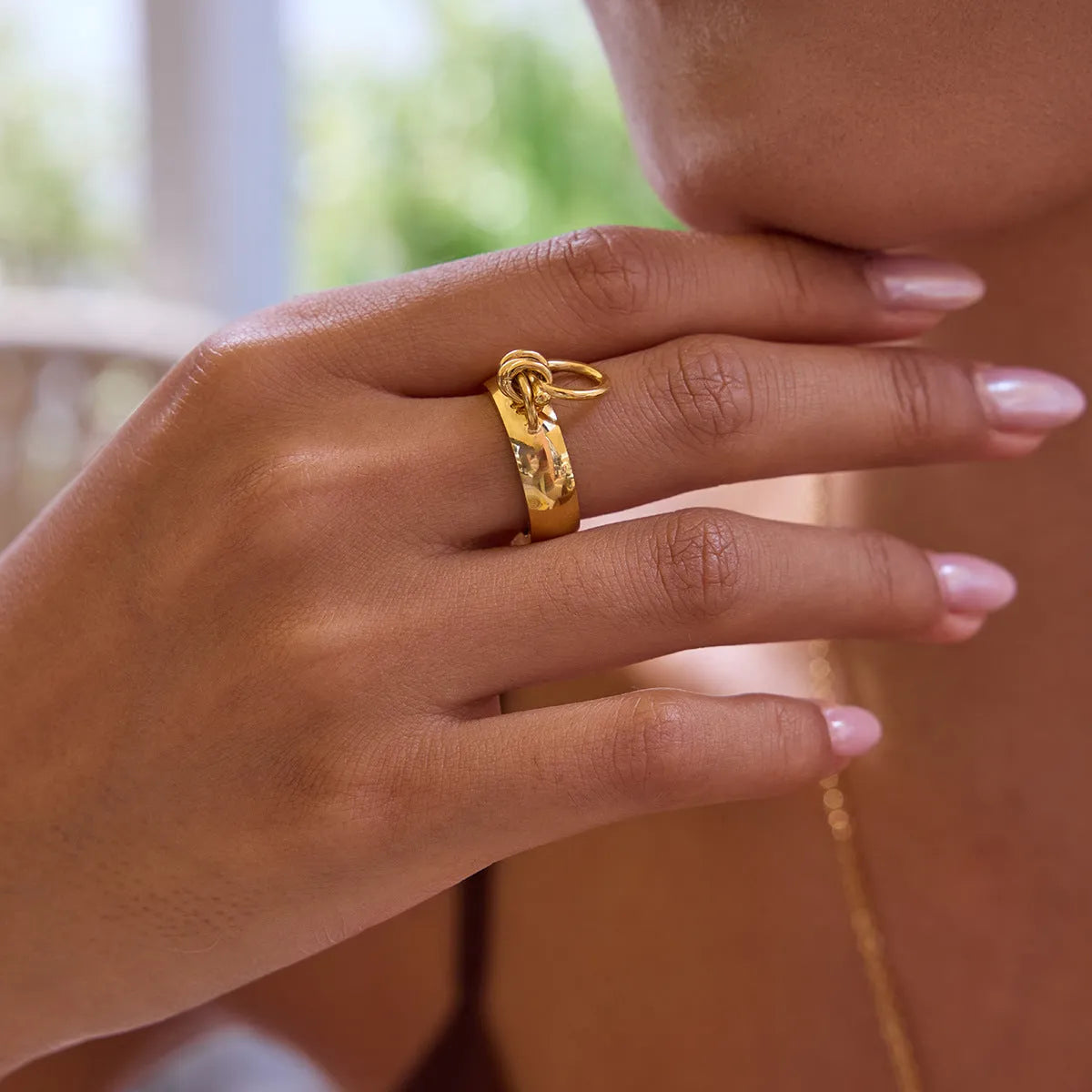18K gold stainless steel women's open ring with geometric horseshoe motif on a titanium steel band