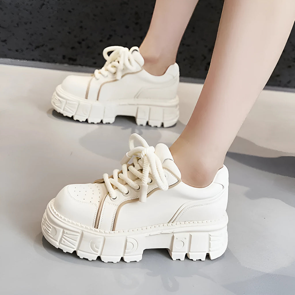 Spring muffin bottom leather shoes in beige or pink with viscose upper and rubber foam sole