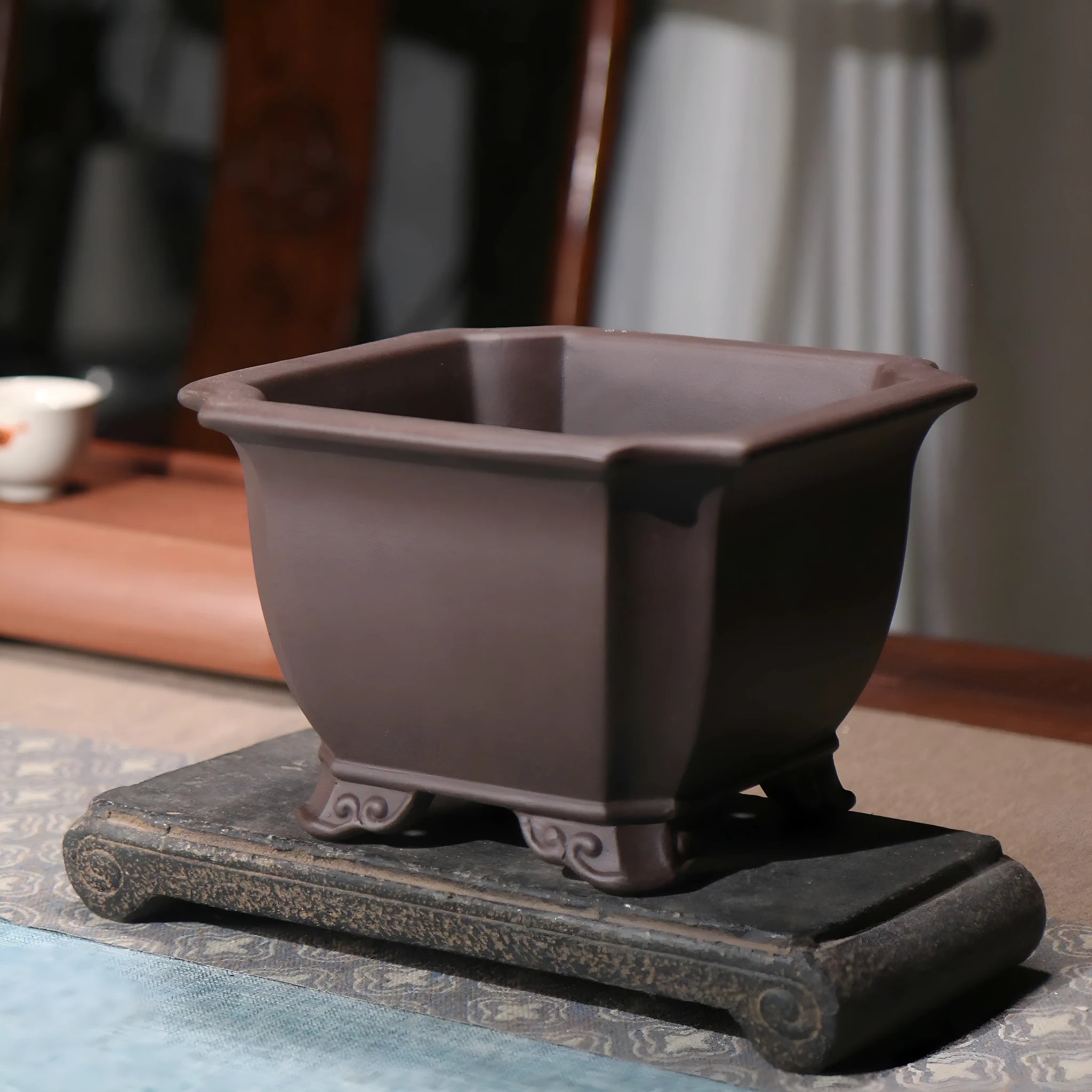 Chinese-style classical indoor bonsai simple purple clay flowerpot in brown, 17x11.5cm