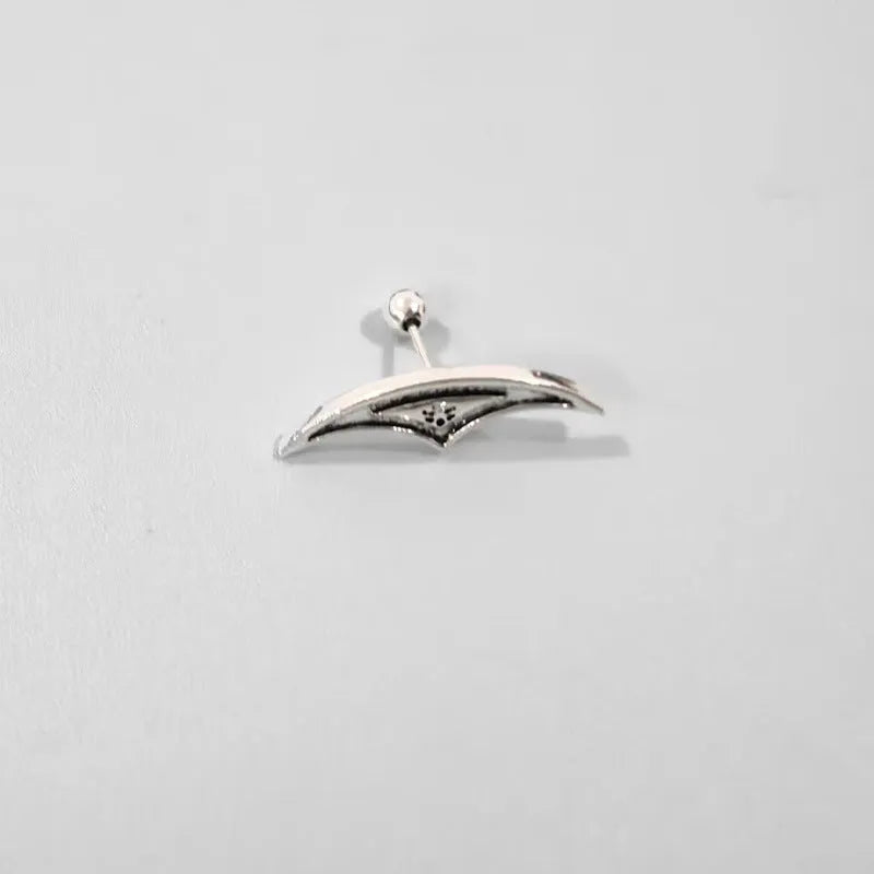 Geometric spider web metal stud earrings with electroplated gold and silver finish options