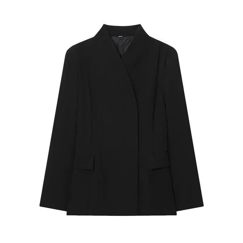 Women's black long sleeved loose fit suit jacket with polyester blend fabric