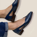 Women's casual shallow mouth side empty shoes in dark blue with pointed toe and artificial PU upper