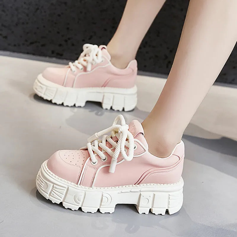 Spring muffin bottom leather shoes in beige or pink with viscose upper and rubber foam sole