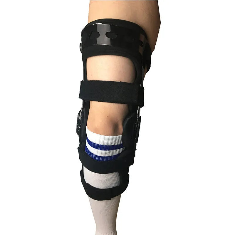 Black anterior ligament knee pad supporter showing multi-material construction and sizing for left and right knees.