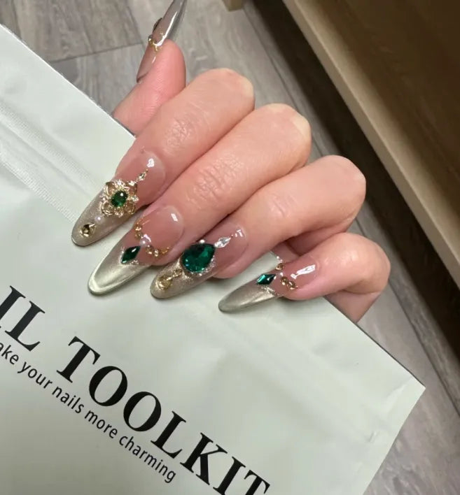 Emerald jade manicure ornament material package with diamond jewellery set for nail art decoration