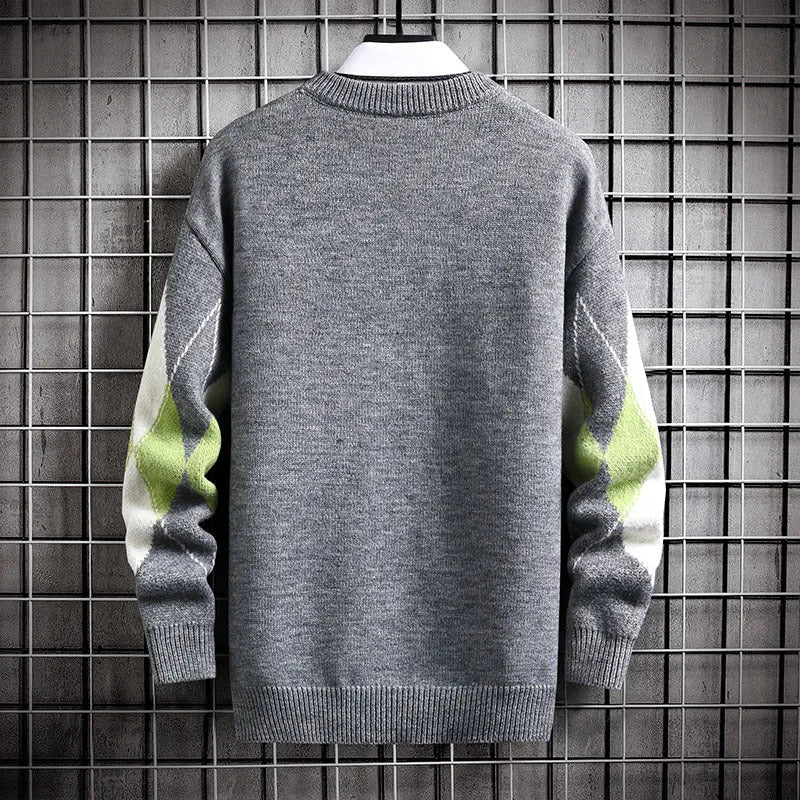 Men's round neck loose plaid sweater in black, grey or red, long sleeve, sizes M to 3XL