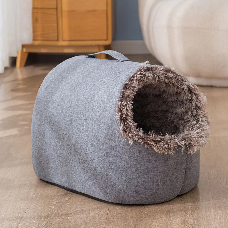 Fleece-lined cat nest closed sleeping bag in coffee brown or grey colour, shown with dimensions 40x30x28cm or 50x40x34cm