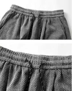 Lightweight hollow-out trousers with fleece lining and elastic waist in straight-leg silhouette