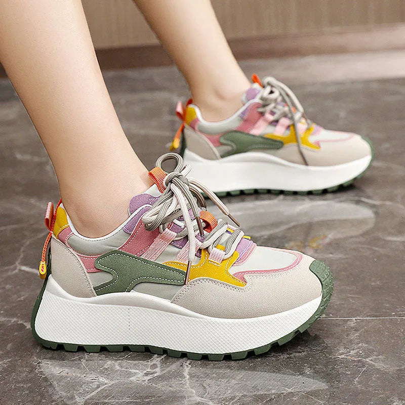 Women's low top dad shoes with synthetic leather upper, rubber sole, round toe, front lace-up, in green or red