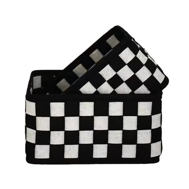 Checkerboard woven felt storage basket folded and unfolded showing 37x29x19.5cm dimensions