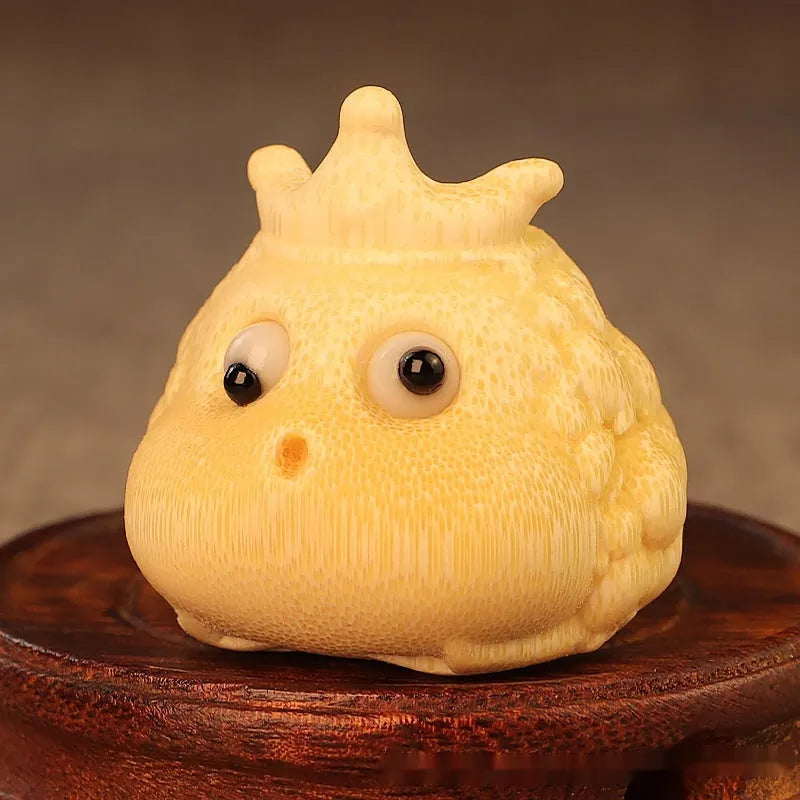 Solid bamboo carving of Crown Princess toad ornament with 5.0 live eye design