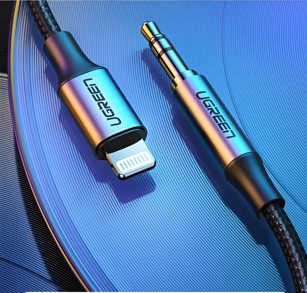 Black Apple Lightning to 3.5mm audio cable with shiny silk braid for car use