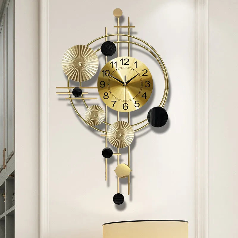 Gold iron small wall clock A2616 with silent mute mechanism for home decoration
