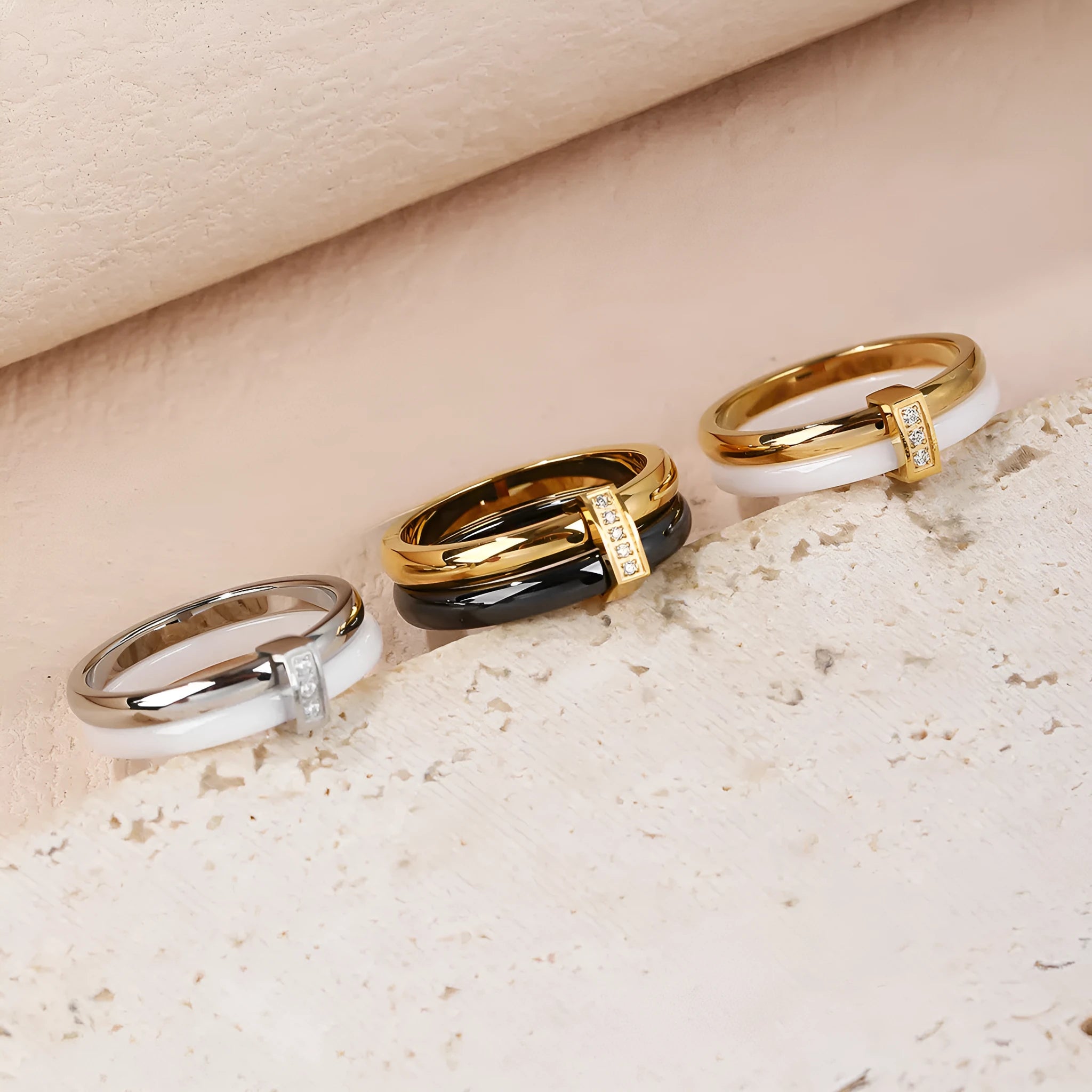 Women's heart-shaped double ring made of titanium steel with glossy stitching and zirconium inlay.