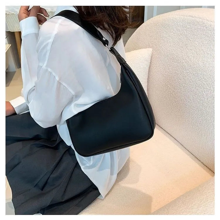 Mini polyester tote bag in 039 Black and 039 White, no gender wind style, compact mini carry bag