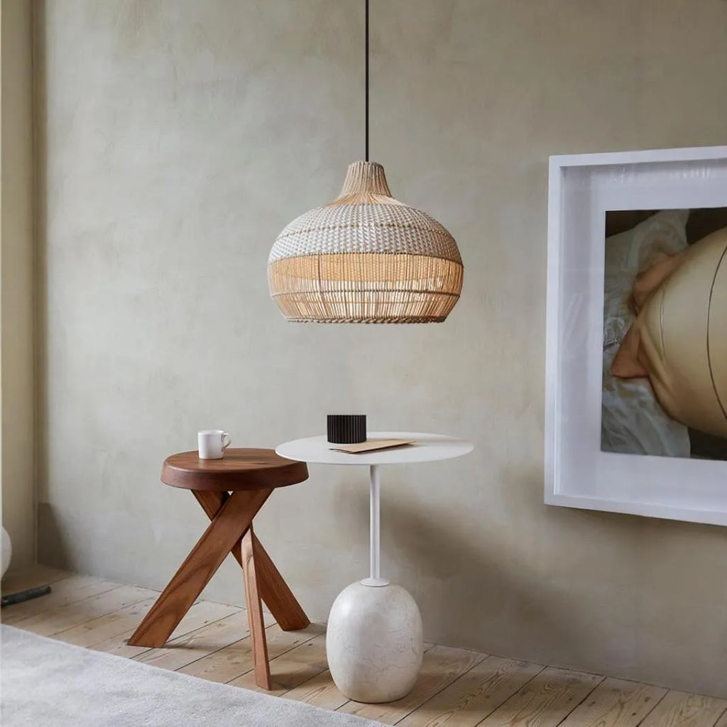 Natural rattan woven chandelier with a pastoral Southeast Asian design, 60cm in diameter.