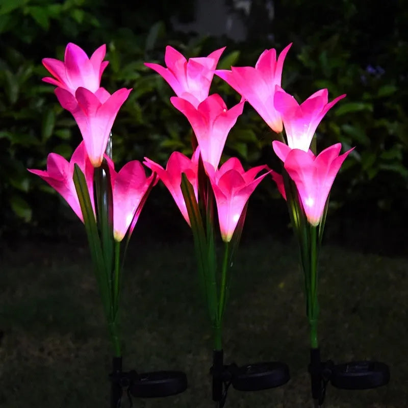 Solar powered colour LED flower-shaped garden light for outdoor courtyards and lawns