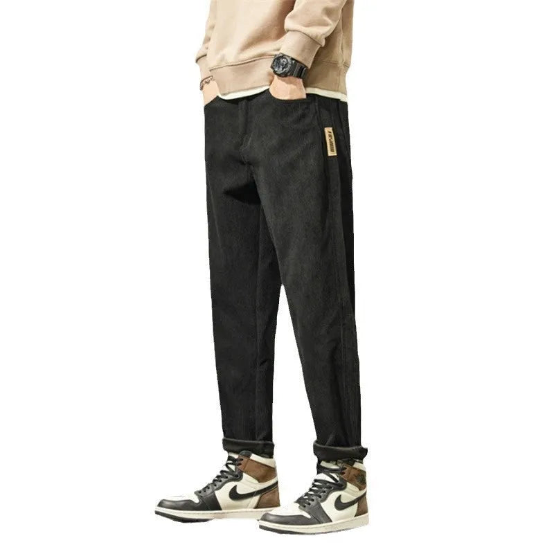 Corduroy men's straight-leg casual trousers in tapered street fashion style with mid-waist design