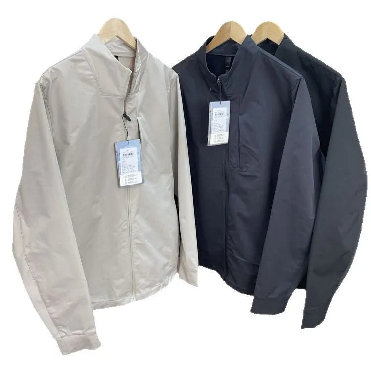 Man wearing a stand collar straight hem casual sports jacket in polyester fabric.