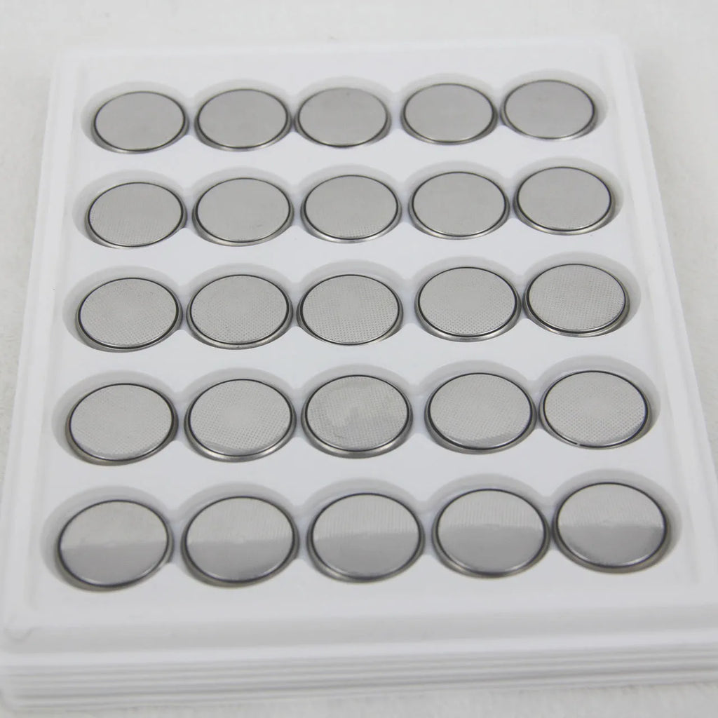 3V alkaline button battery showing CR2032, CR2025 and CR2016 model options