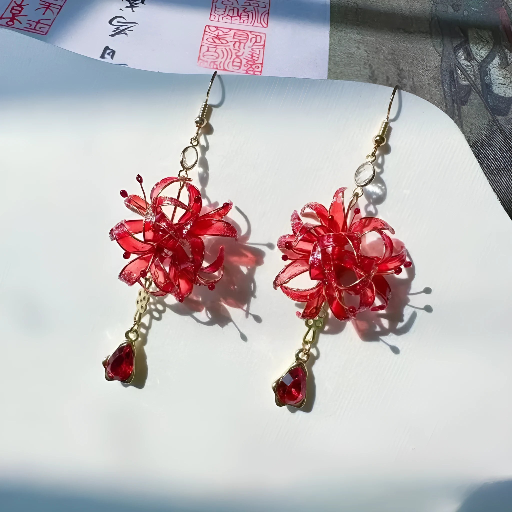 Red spider lily manjushage women's floral drop earrings in red gold resin plastic original design