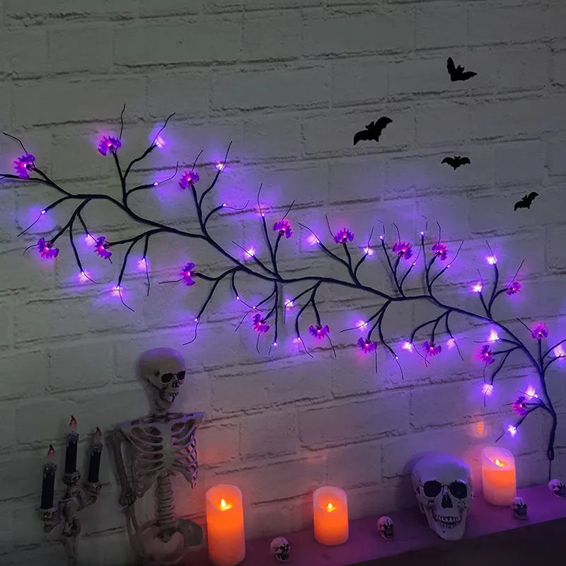 Halloween LED willow vine string light with 18 bat and 18 pumpkin rattan lights on a 2-metre vine with 100 LEDs