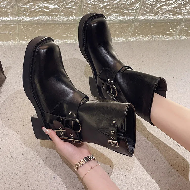 Solid colour thick-soled Martin boots for women in black, artificial PU upper, British style, sizes 35-40