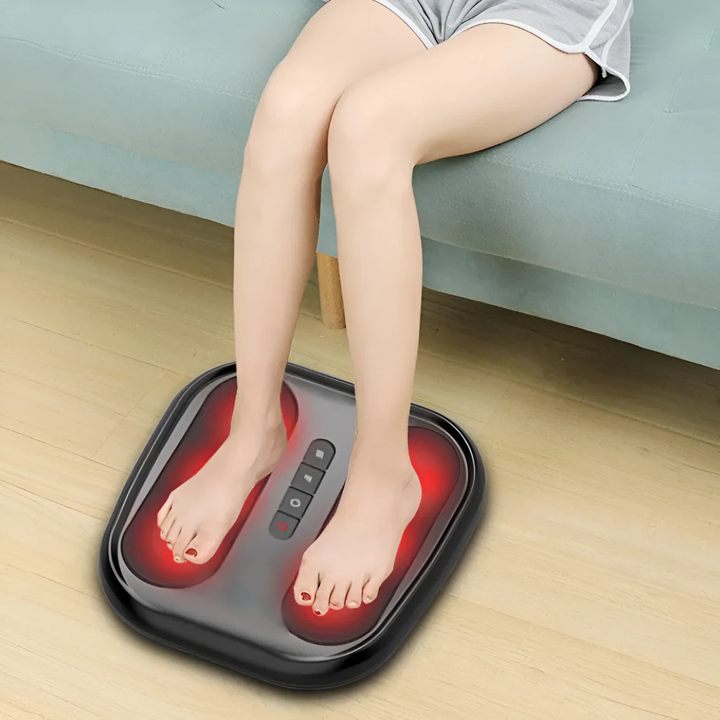 Multifunctional foot massager with infrared physiotherapy in black – includes kneading and reflexology massage functions