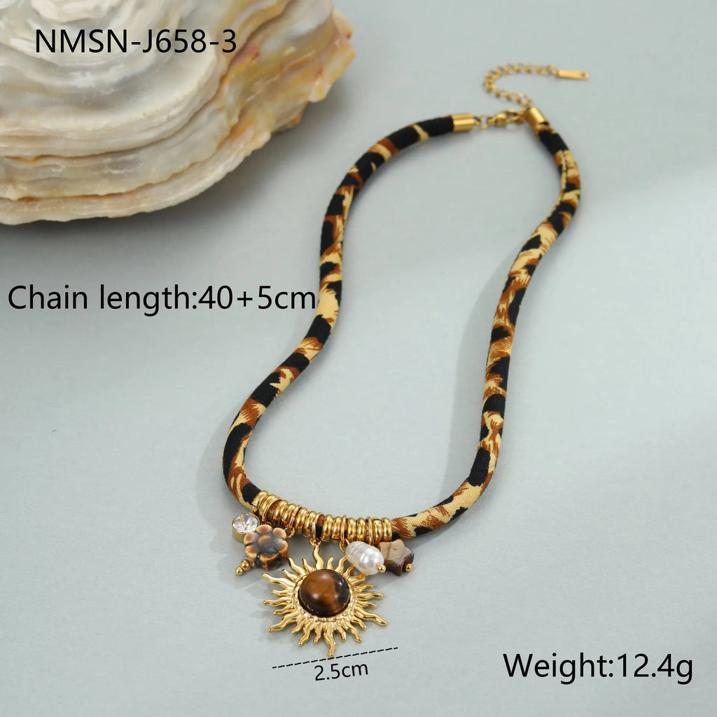 Leopard series stainless steel necklace with geometric design and 18K gold plating