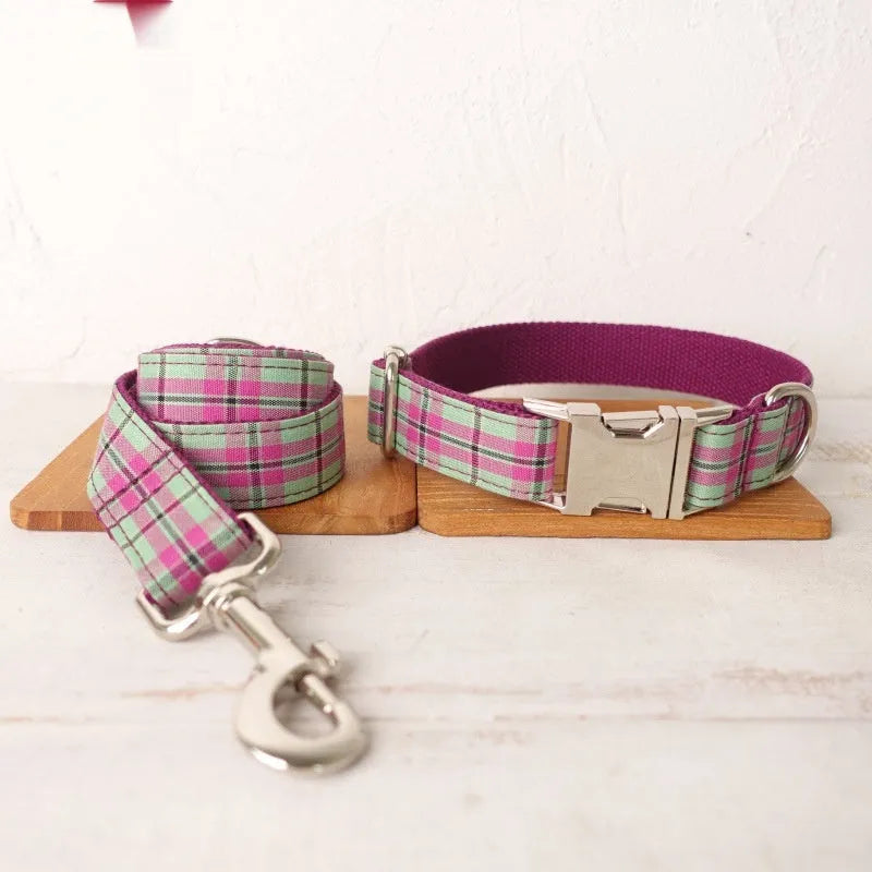 Mint green dog collar and matching leash set made from tear-resistant polyester fabric