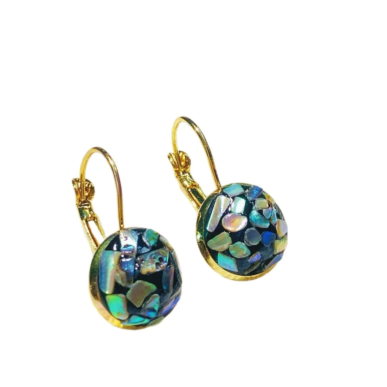 Handmade mother-of-pearl snail ear clip with Chinese character Fu