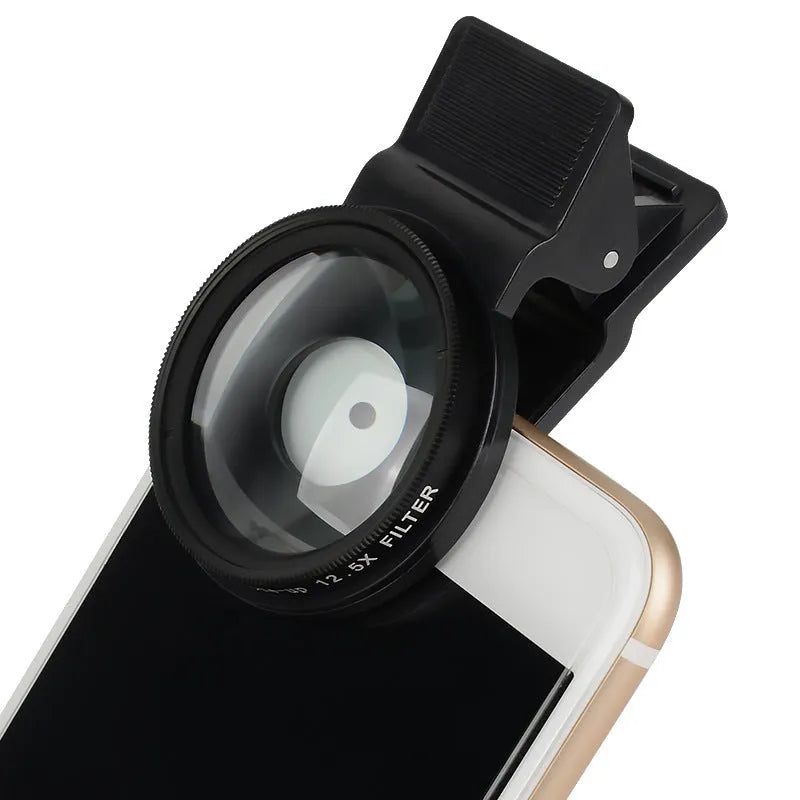 Smartphone macro close-up lens with 37mm diameter and universal clip for mobile phone photography